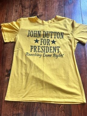 Yellowstone Graphic T-Shirt - John Dutton For President